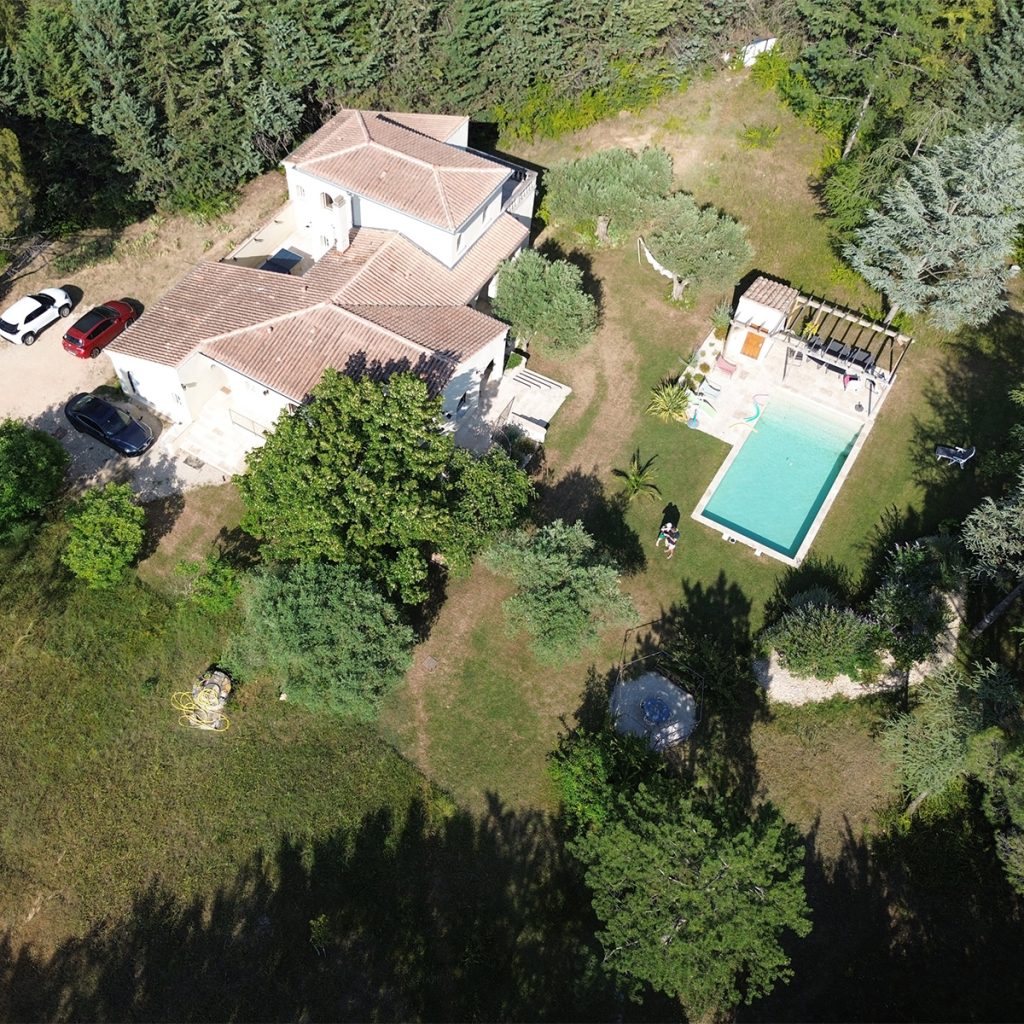 Villa Louvière des Garrigues, location de vacances Ventoux