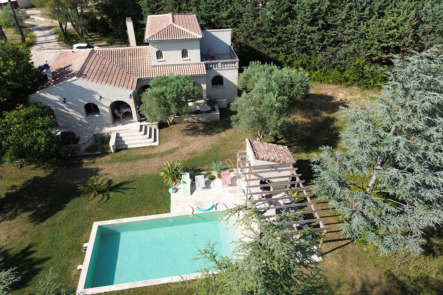 La Louvière des Garrigues - Villa provençale pour la location saisonnière en Provence